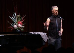 ALAN CUMMING SINGS SAPPY SONGS March 19th, 2016 Detroit, Michigan